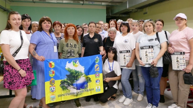 Зустріч у Шостці: роз'яснення від СБУ та тренінг з тактичної медицини для родин, які чекають воїнів