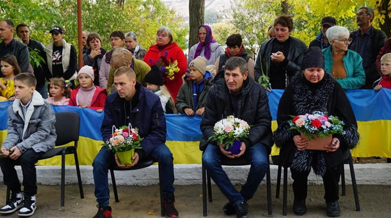 В Михайлопільській гімназії з’явилися меморіальні дошки загиблим Героям-випускникам
