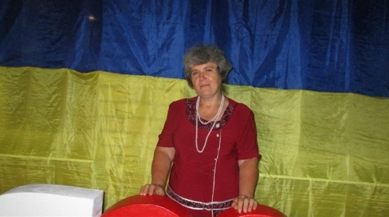 «Отче наш» почала читати українською": історія переселенки із Кам’янки