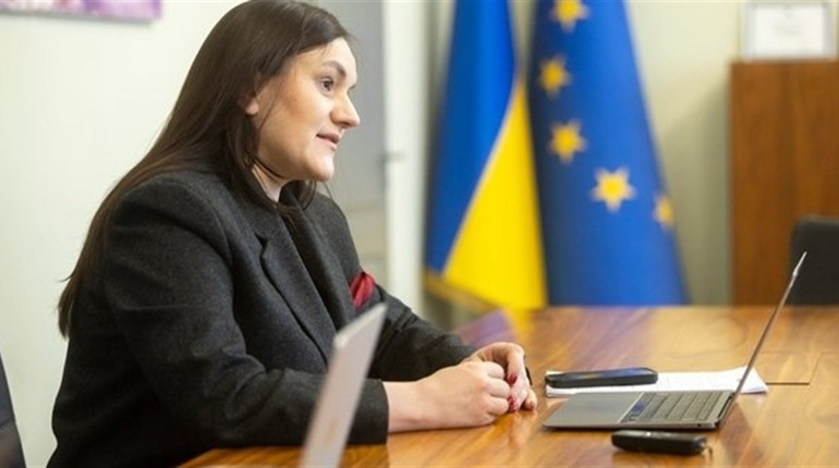 Понад 70% українців досі споживають російськомовний контент: результати дослідження