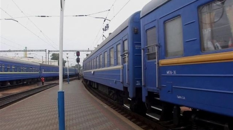 Поїзд «Київ-Лисичанськ» буде їздити частіше. В «Укрзалізниці» збільшили кількість рейсів