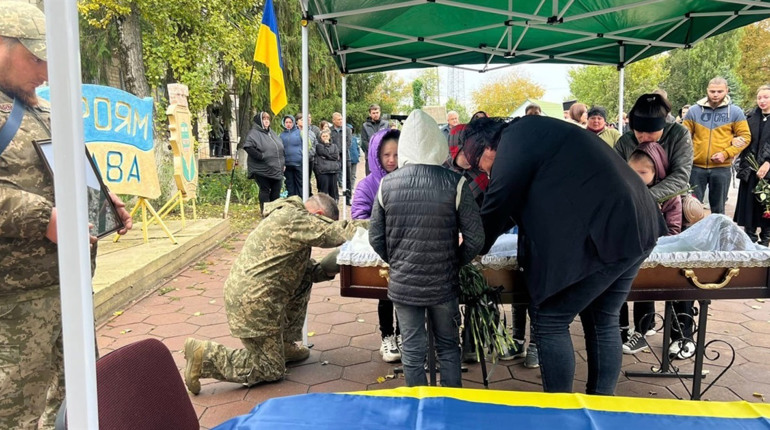 У Роздільній 13 жовтня прощатимуться з військовим, родом з Біляївки — Андрієм Данилюком