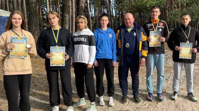 Глухівські студенти перемогли в обласному чемпіонаті з легкоатлетичного кросу