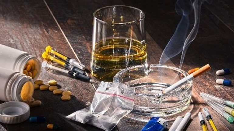 Житель Шепетівщини продавав психотропи "з рук в руки" – йому загрожує до 10 років в'язниці