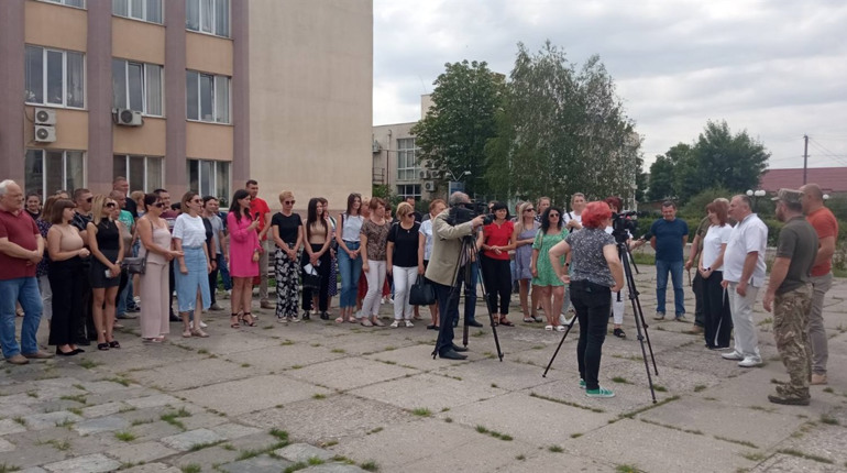 Багі для військових: у Балті передали «летючого рятівника» військовій частині