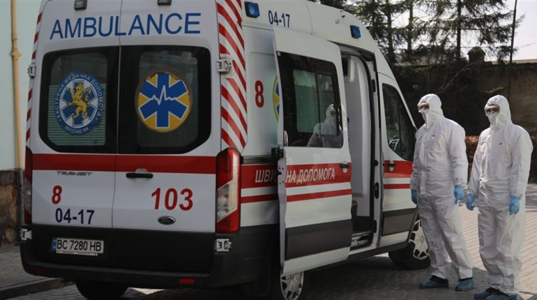 В Украні різко збільшилась кількість нових хворих на коронавірус: більше 3,5 тисячі за добу