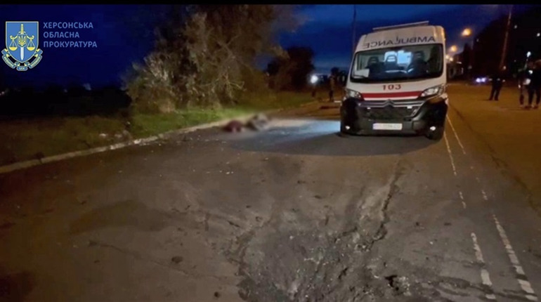 З приводу загибелі від ворожого обстрілу херсонської родини порушено кримінальну справу
