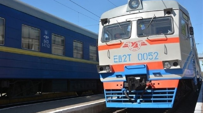 З 22 травня почнуть їздити маршрутки, а з 1 червня – електрички