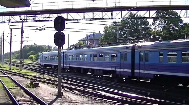 Відновлюється курсування приміськиого потягу через Шостку