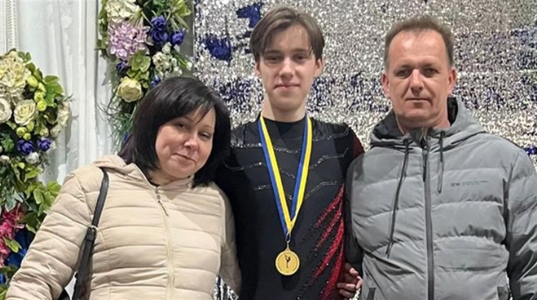 «Для них не має бути місця в спорті!»: херсонський фігурист — про росіян, які нищать його місто