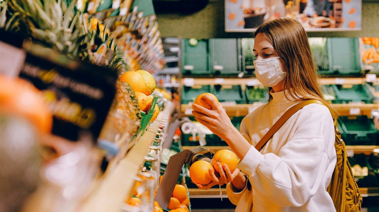 Придбали в супермаркеті неякісний продукт: як відстояти свої права й повернути гроші