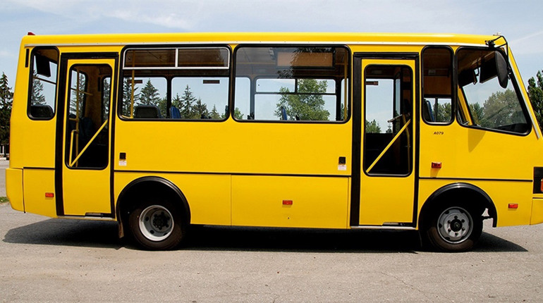 Плануються додаткові автобусні рейси у Знам’янці у поминальні дні до міських кладовищ