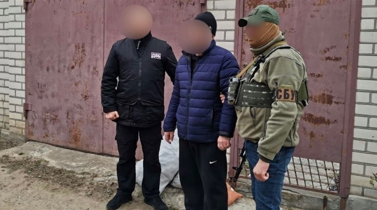 У Херсоні затримали так званого «даївця», що працював на окупантів