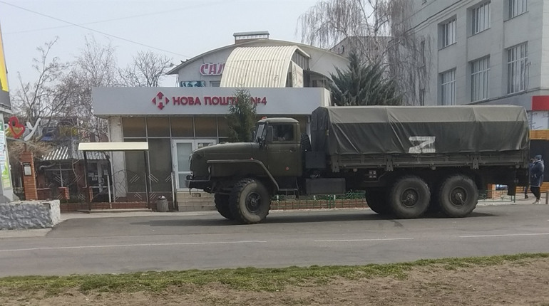 У Новій Каховці зник художник Орест Карелін
