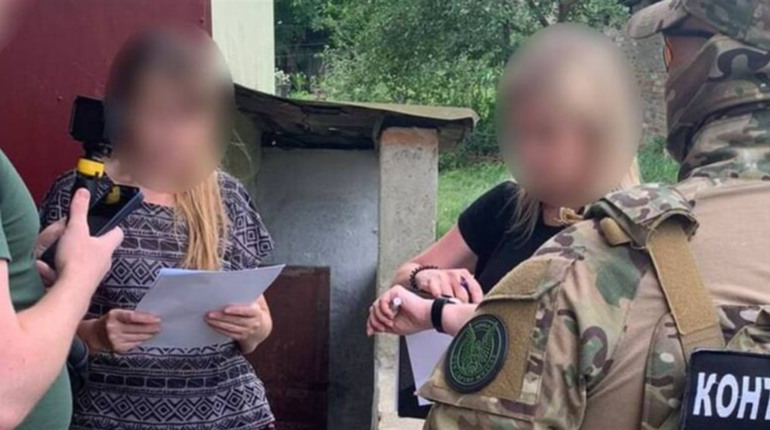 На Сумщині судитимуть жінку, яка "здавала" росіянам позиції ЗСУ