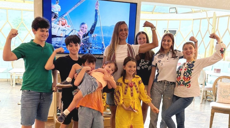 Від глибин океану до дитячих сердець: чемпіонка світу Наталія Жаркова завітала до школи «Дивосвіт»