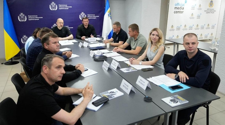Кабмін провів нараду на Херсонщині: що обговорювали