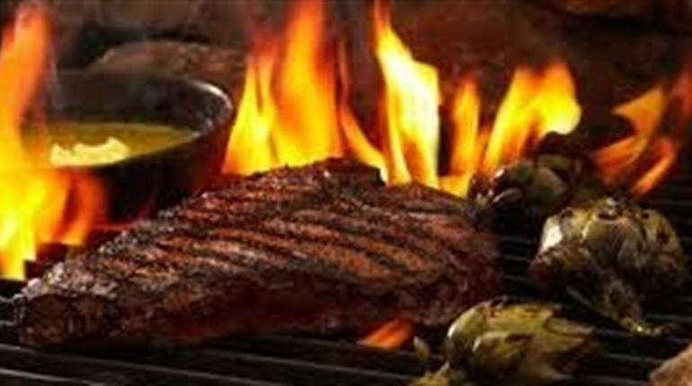 Літо на Поліссі. Смачні та легкі рецепти на природі: що приготувати на грилі