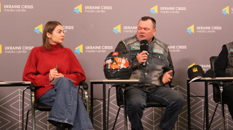 Уряд запровадив нові вимоги до мотошоломів: як це вплине на учасників руху