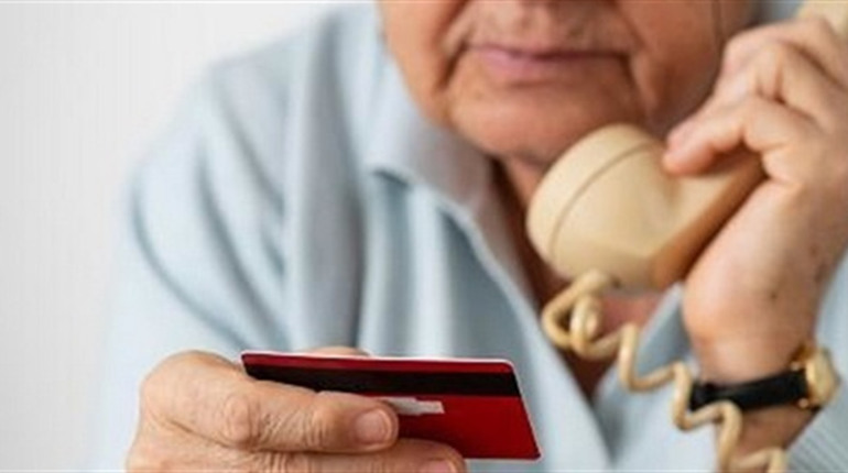 У Корюківці нова жертва аферистів