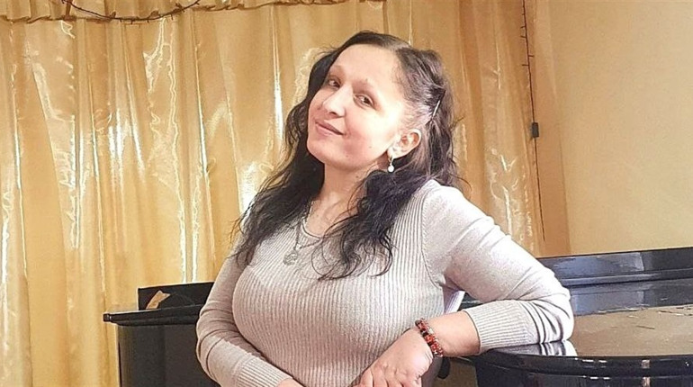 Заслужена артистка: викладачка Біляївської школи мистецтв отримала звання