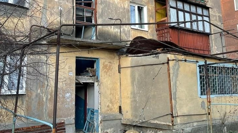Росіяни знову обстріляли Курахове: є поранені