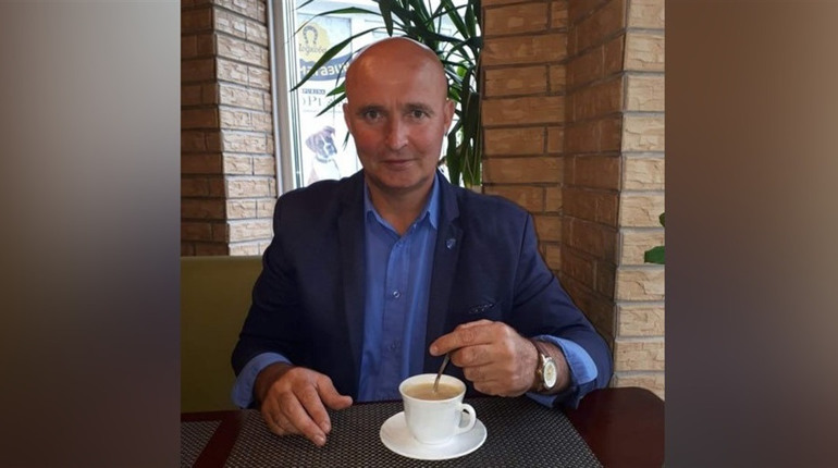 Повідомили про підозру освітянину з Херсона, який очолив захоплену школу при окупантах