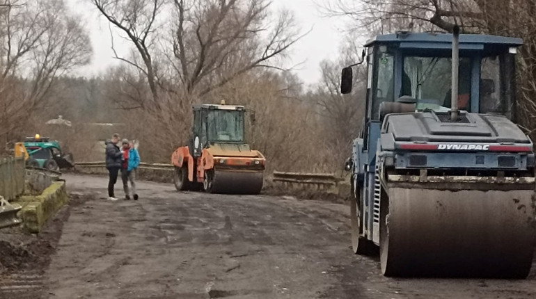 У Блистові відремонтували аварійний міст і покращили стан дороги на Семенівку
