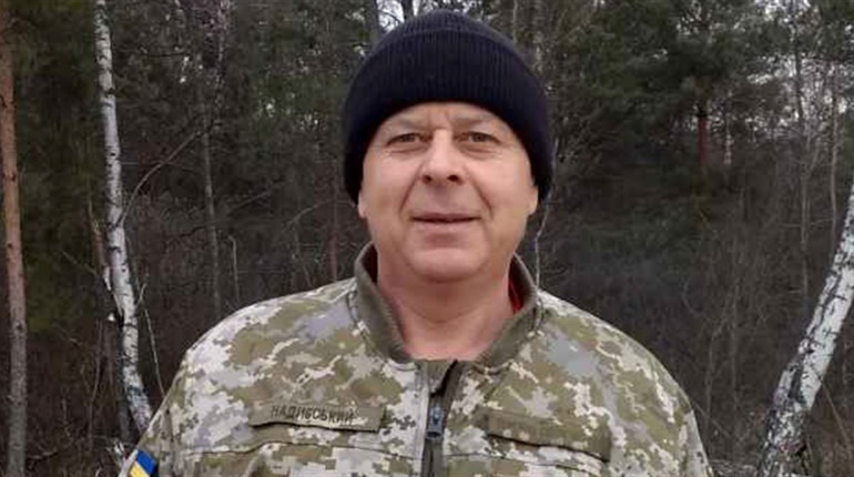 Пам'яті старшого сержанта Володимира Надибського, лікаря, який 7 років мужньо ніс військову службу