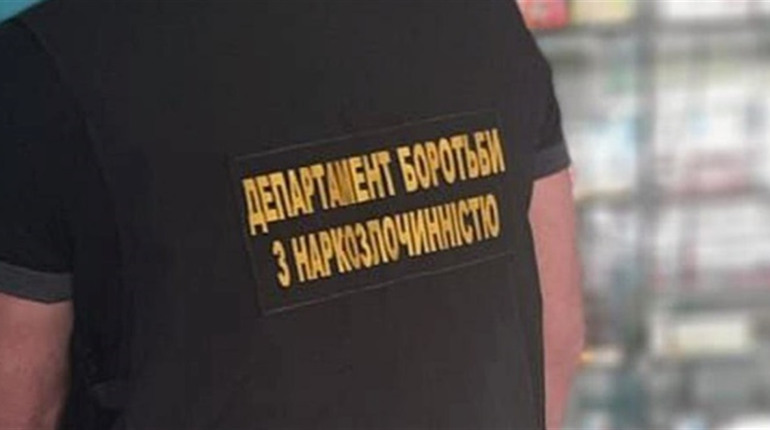 На Золотоніщині правоохоронці викрили аптеку на порушенні