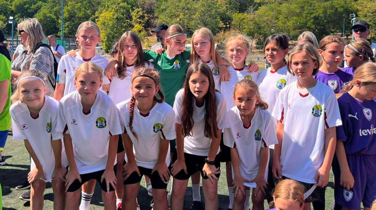 Звягельські футболістки здобули бронзу на Ukrainian-Norwegian Cup 2025 в Одесі