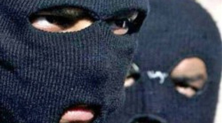 На калинівчанина скоєно розбійний напад