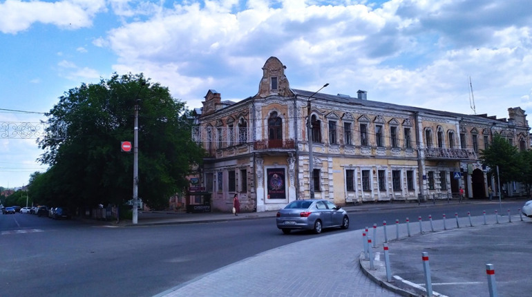 Комісія з перейменування затвердила нові назви 72 вулиць і 2 площ в Умані і Полянецькому