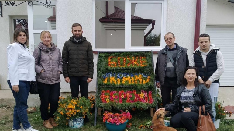 У Кіцмані видача допомоги «Карітас Чернівці» стала акцією згуртування переселенської громади
