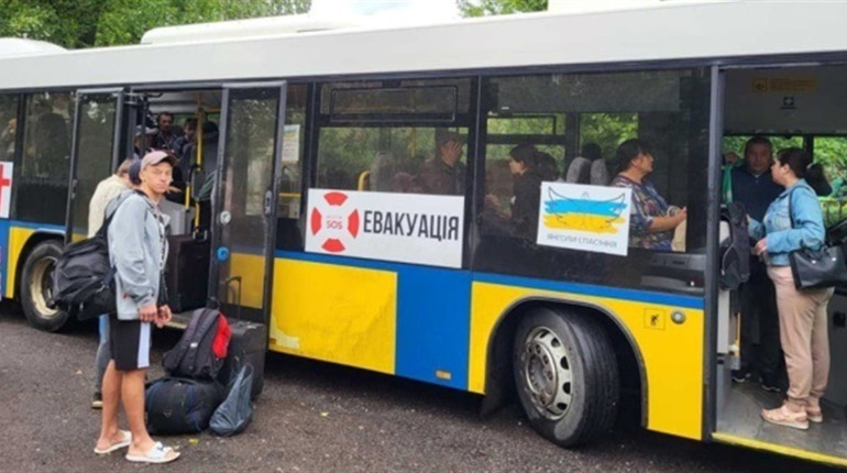 У рф ширять фейкове відео про примусову евакуацію з Сумщини, щоби звільнити зону для провокацій ЗСУ