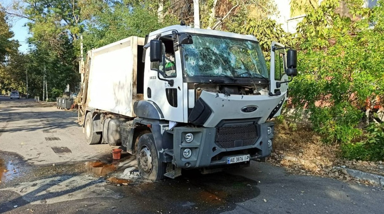 З часу визволення Херсона ворог вбив 9 комунальників, — очільник ХМВА Роман Мрочко