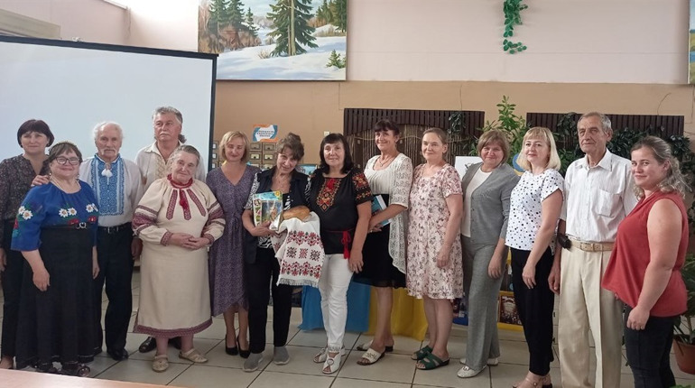 До святкування річниці хрещення Київської Русі у нетішинській книгозбірні відбувся семінар