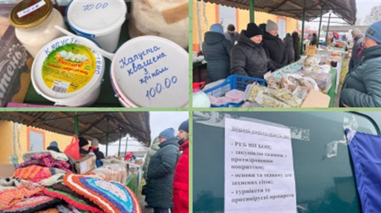 На День ЗСУ у Володимирці волонтерки ярмаркували