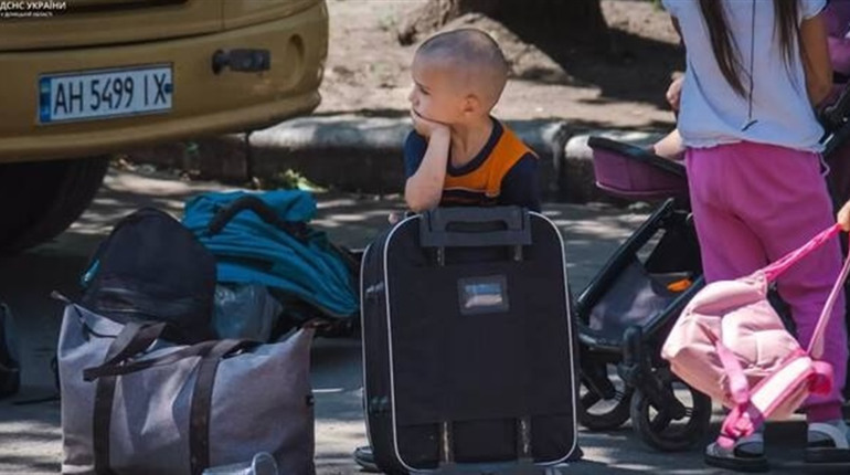 «Якщо не буде доступу, ніхто не зможе допомогти». Про що мають подбати глухівчани, які виїжджають