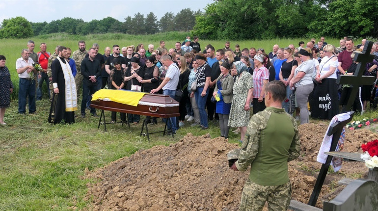 «Загинув, витягуючи поранених»: побратими розповіли про героїчний вчинок глухівчанина Юрія Приймачка