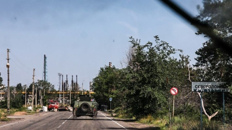 У Сєвєродонецьку окупанти готуються запустити в роботу "Азот". Роблять це у дивний спосіб