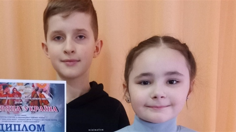 Юні глухівчани перемогли у всеукраїнському конкурсі з витинанками