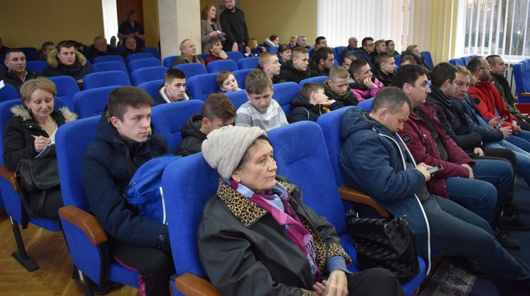 Громада проти торгівлі: результати громадських слухань