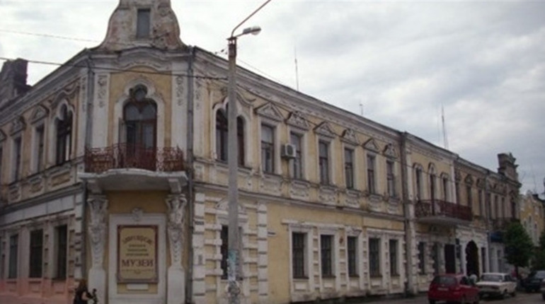 Працівники культури можуть отримати стипендію 500 євро для підтримки у час війни