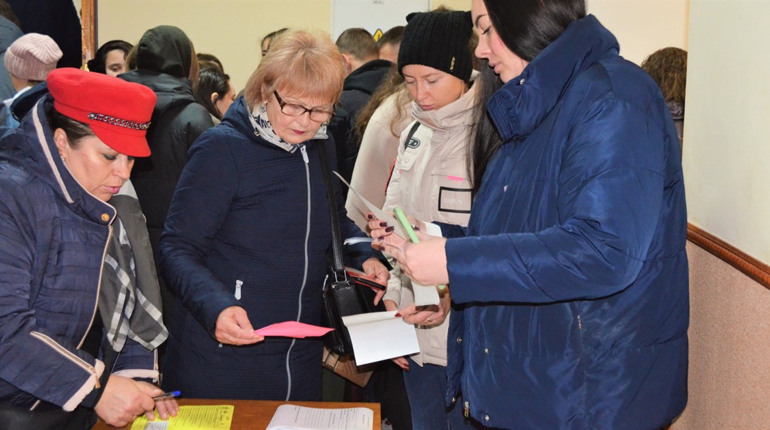 Ми втратили дім, роботу, а хтось - життя: як переселенці Одещини працевлаштовуються, реальний досвід