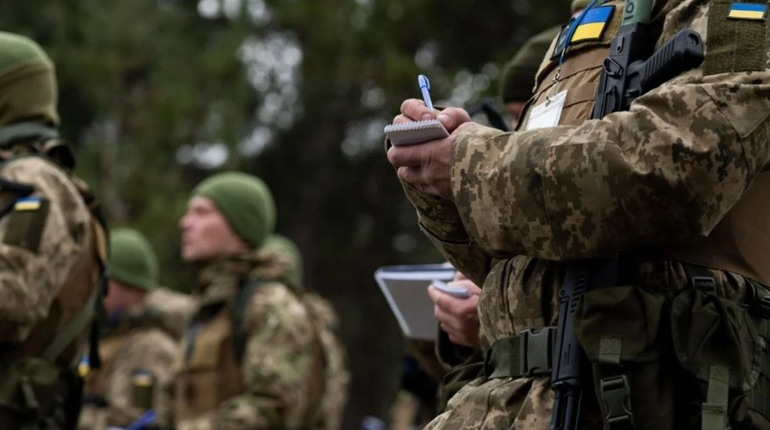 У Лозовій створюють список чоловіків, яких необхідно забронювати від мобілізації. У кого буде бронь