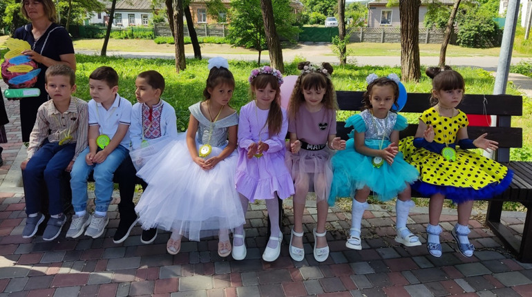 Випускний для дошкільнят у Дмитрівці: як все було?
