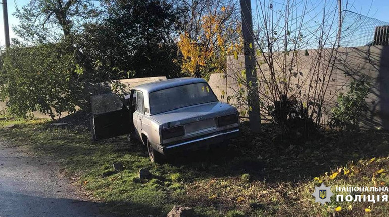 На 17-річного черкащанина, який розбив автівку і заявив про її викрадення, склали чотири протоколи