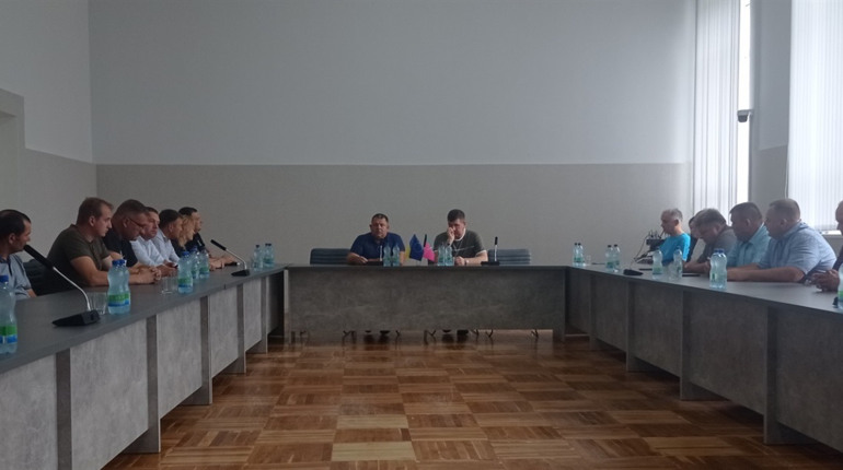 До аграріїв Менської громади приїздив народний депутат Анатолій Гунько. Про що говорили