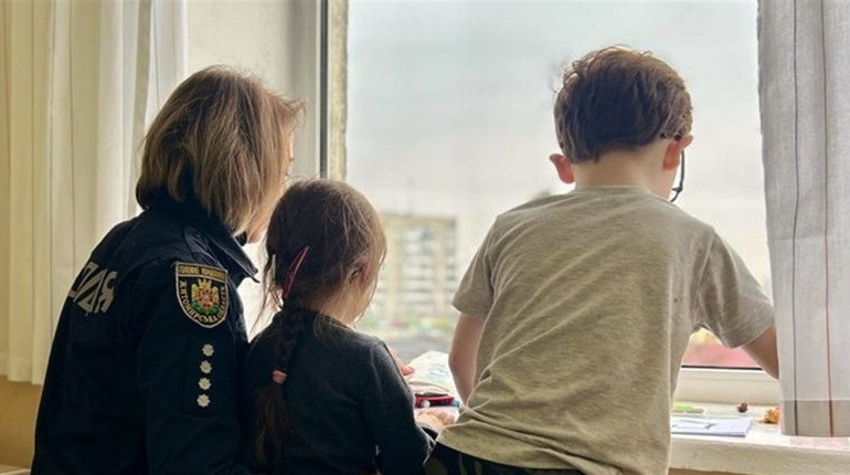Пішов шукати маму: поліція знайшла п'ятирічного хлопчика